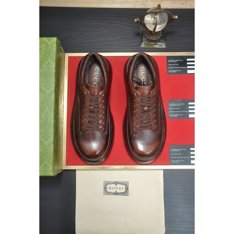 G*u*i leather shoes